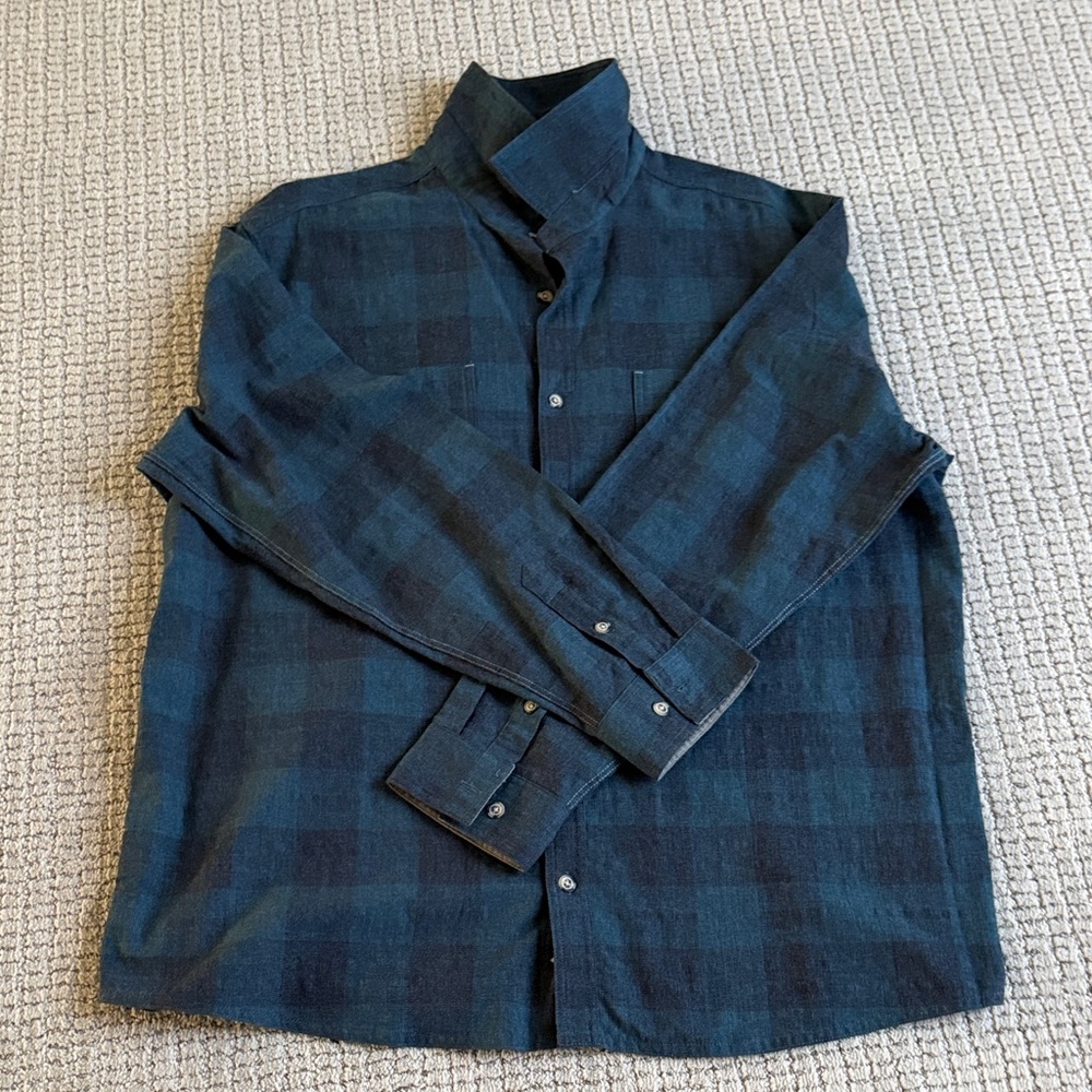 Men's Navy Plaid Button-Down Shirt